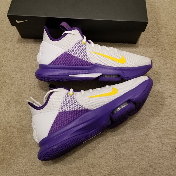 Nike Lebron Witness IV shoe men size 10 brand new - Picture 5 of 7